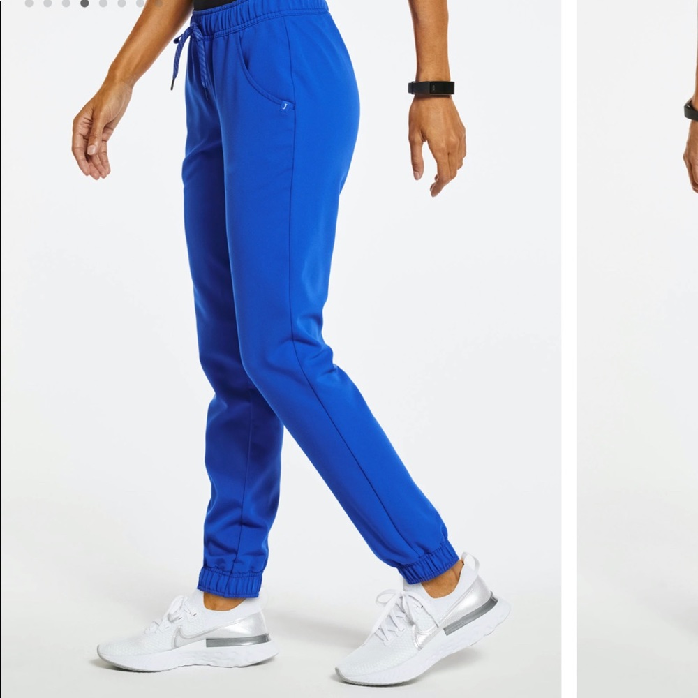 Jaanuu essential scrub pants